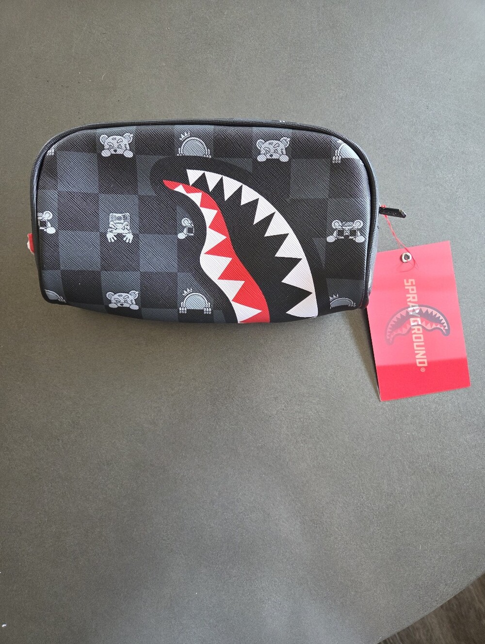 sprayground SHARK MOB HIDEOUT POUCH NWT Limited Edition School